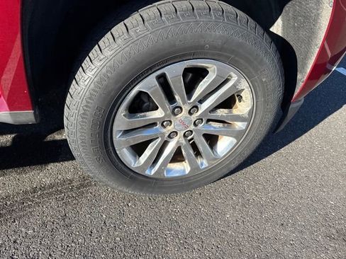 Used 2017 GMC Canyon SLT w/ Driver Alert Package image 9