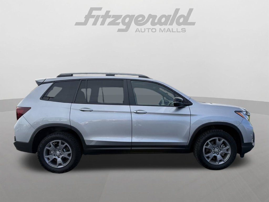 Used 2025 Honda Passport TrailSport image 6