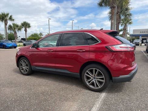 Used 2020 Ford Edge Titanium FWD image 16
