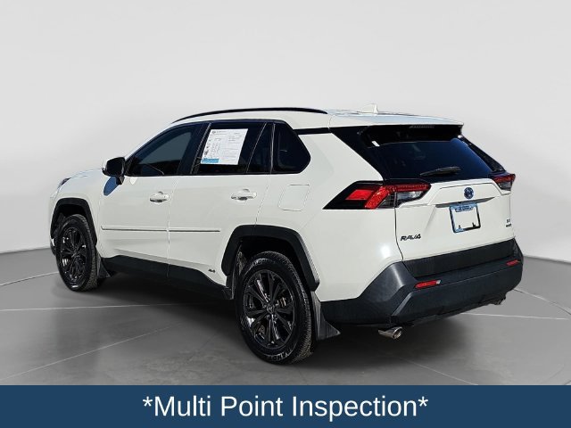 Used 2022 Toyota RAV4 XLE Premium AWD/4WD image 6