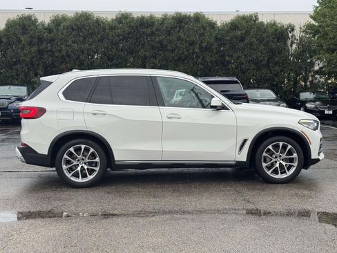 Used 2023 BMW X5 xDrive40i w/ Premium Package AWD/4WD image 4