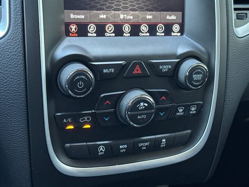 Used 2020 Dodge Durango SXT w/ 3rd Row Seating Group RWD image 19