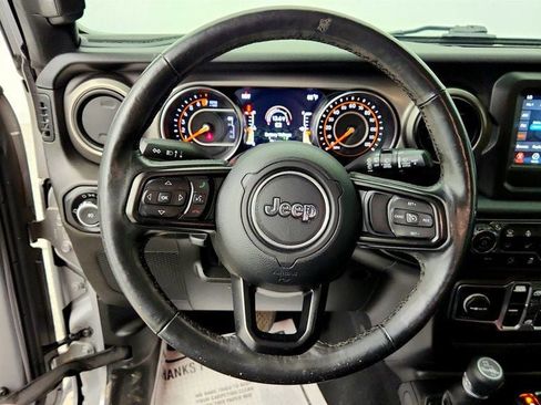 Used 2019 Jeep Wrangler Unlimited Sport S AWD/4WD image 13