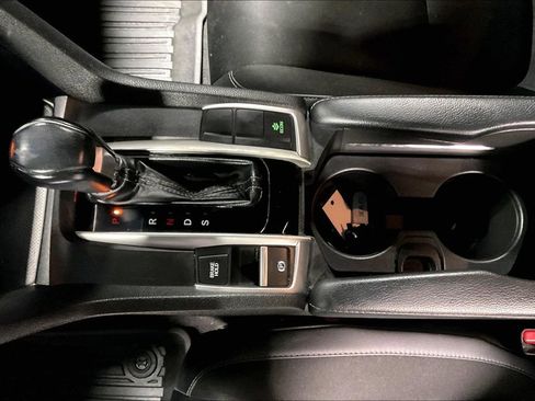 Used 2020 Honda Civic Sport image 17