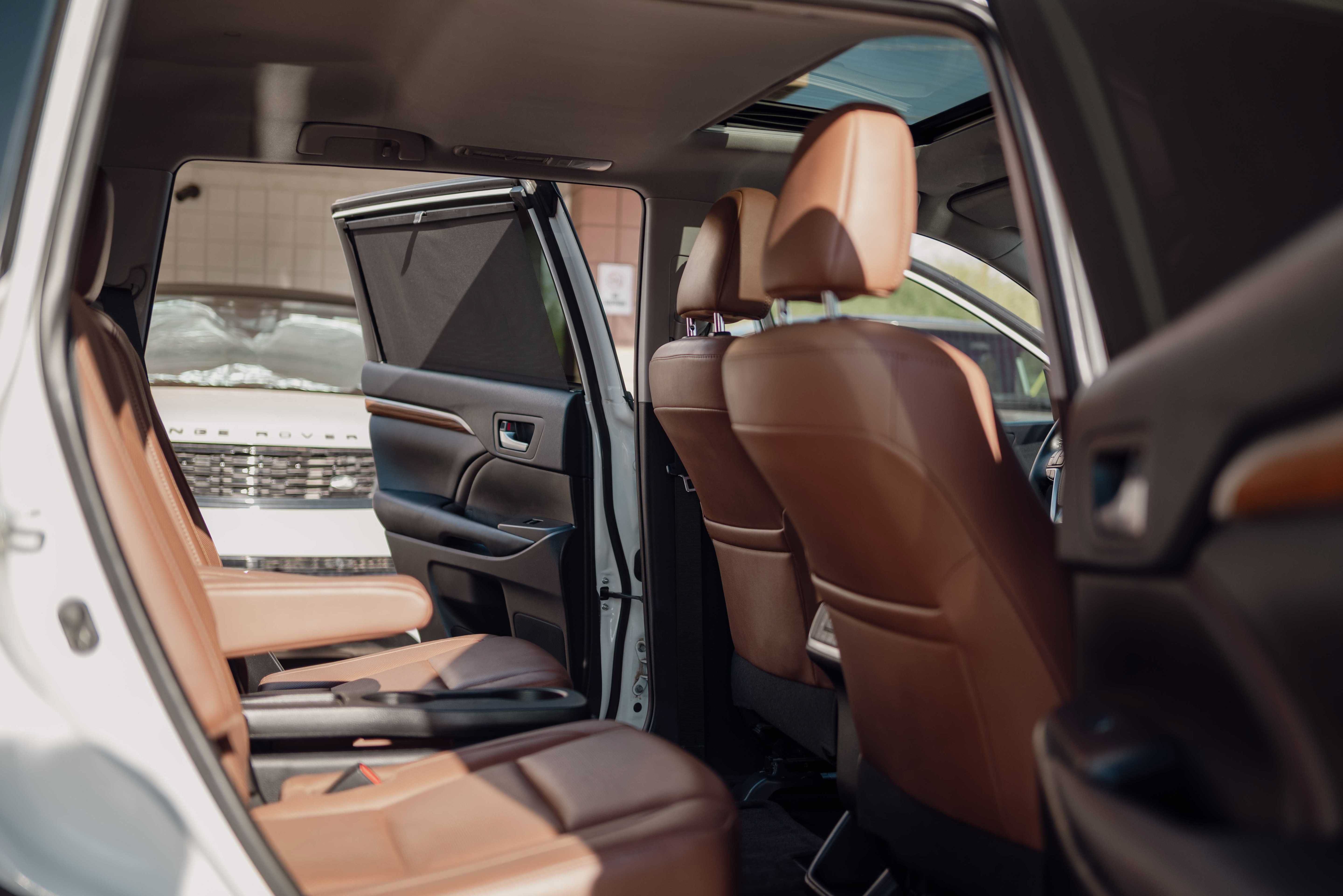 Used 2019 Toyota Highlander Limited w/ Carpet Mat Package (TMS) FWD image 16