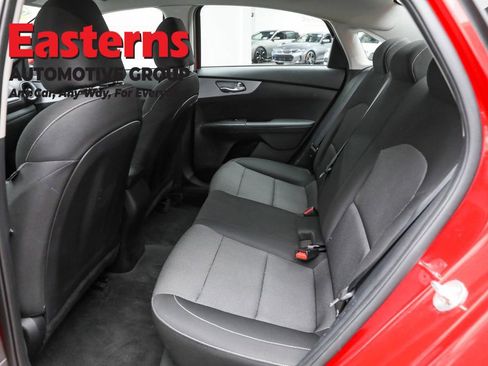 Used 2024 Kia Forte LXS image 21