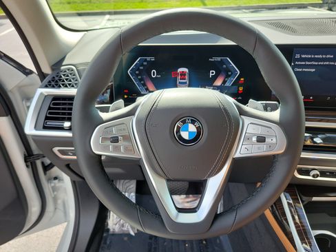 New 2027 BMW X7 xDrive40i w/ Executive Package AWD/4WD image 22