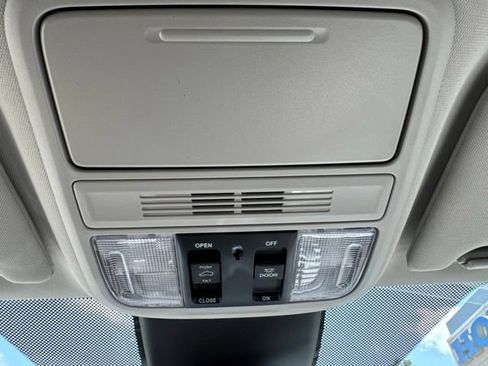 New 2026 Honda Odyssey Touring image 27