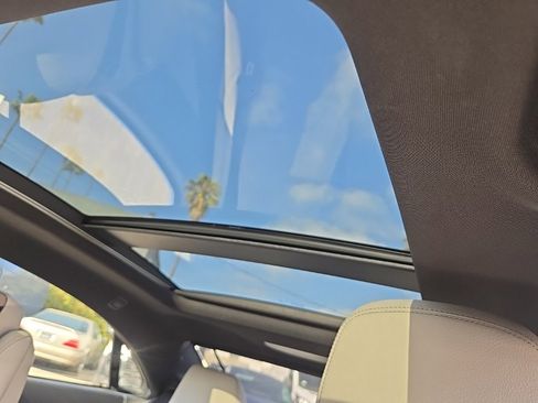 Used 2016 Mercedes-Benz E 400 Coupe image 24