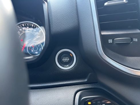 Used 2022 RAM 1500 Big Horn image 25