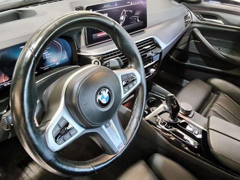 Used 2021 BMW 540i xDrive w/ M Sport Package AWD/4WD image 16
