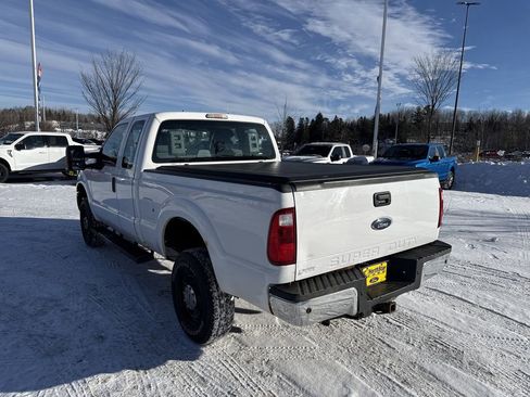Used 2015 Ford F250 XL w/ Power Equipment Group AWD/4WD image 8