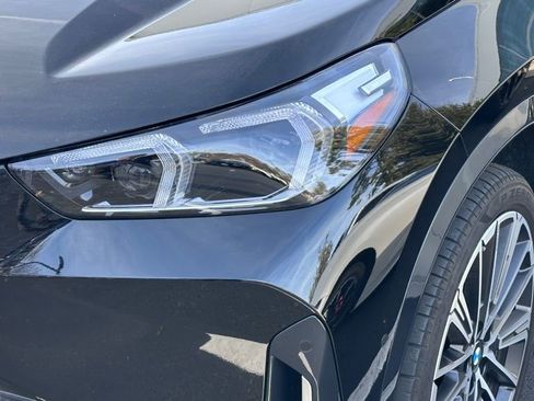 Used 2025 BMW X1 xDrive28i w/ Technology Package image 12