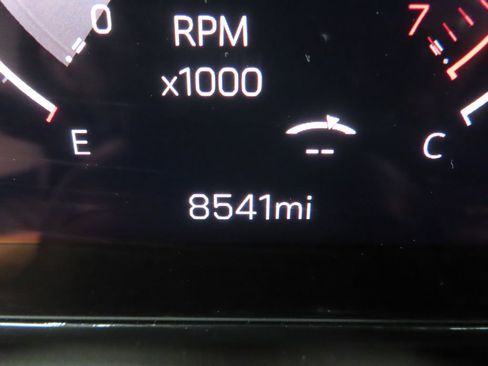 Used 2026 GMC Yukon XL AT4 Ultimate AWD/4WD image 17