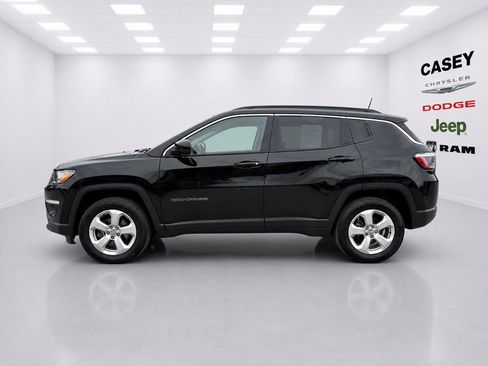 Used 2021 Jeep Compass Latitude w/ Convenience Group AWD/4WD image 5