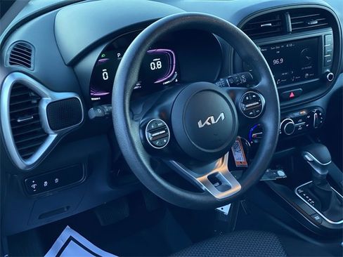 Used 2024 Kia Soul LX w/ Option Group 015 image 10