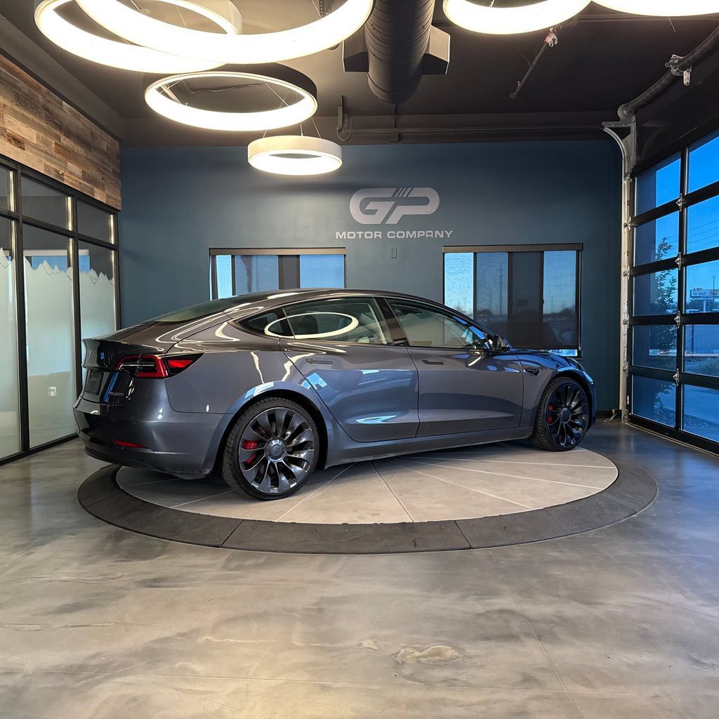 Used 2022 Tesla Model 3 Performance AWD/4WD image 3