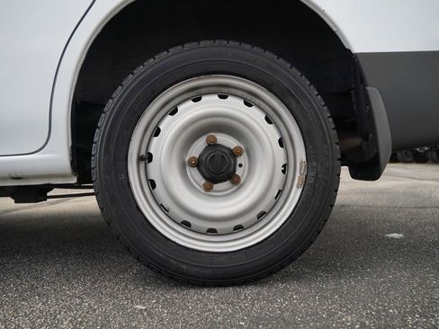 Used 2015 Nissan NV200 SV w/ Back Door Glass Package image 6