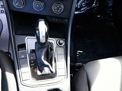 Used 2021 Volkswagen Jetta S image 22