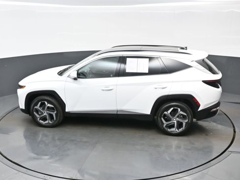 Certified 2023 Hyundai Tucson Limited AWD/4WD image 36