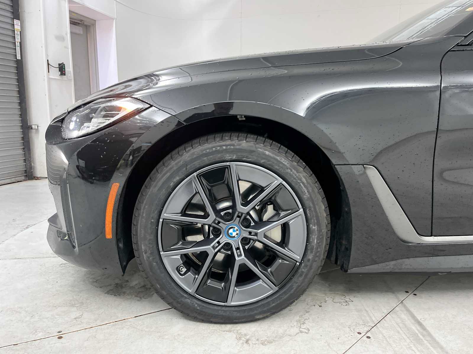 Used 2023 BMW i4 eDrive35 w/ Premium Package RWD image 25