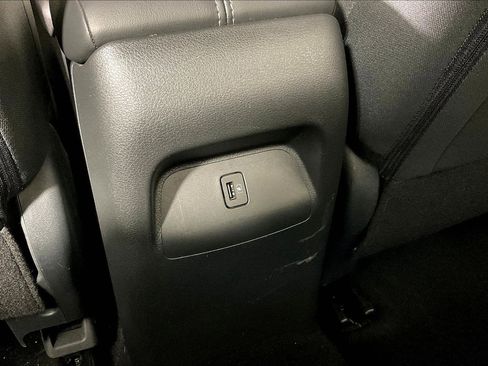 Used 2025 Nissan Sentra SV w/ All-Weather Package image 10