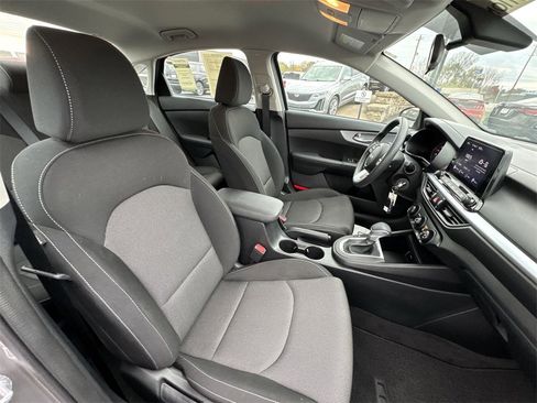 Certified 2024 Kia Forte LXS image 24