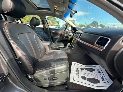 Used 2011 Lincoln MKZ BASE image 14