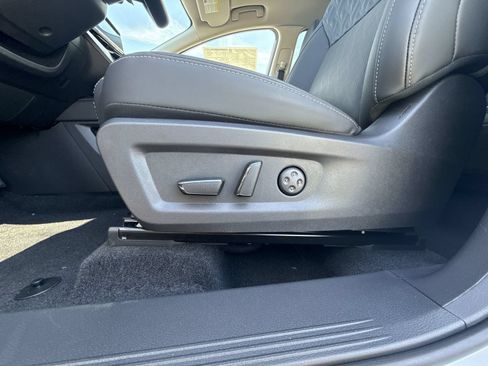 New 2026 Nissan Murano Platinum w/ Cargo Package AWD/4WD image 32