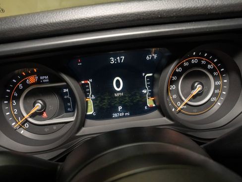 Used 2024 Jeep Wrangler Sport S image 18