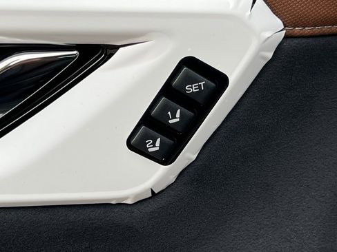 New 2025 Subaru Forester Touring image 16