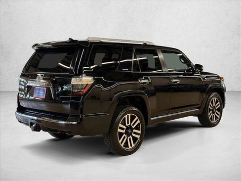 Used 2018 Toyota 4Runner Limited AWD/4WD image 5