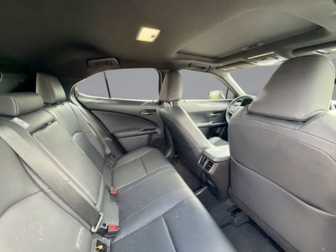 Used 2021 Lexus UX 250h w/ Premium Package AWD/4WD image 17