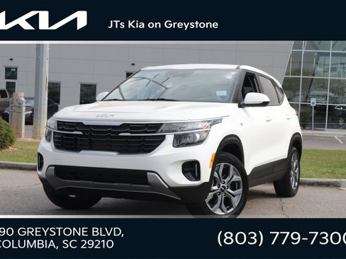 Used 2025 Kia Seltos LX image 1