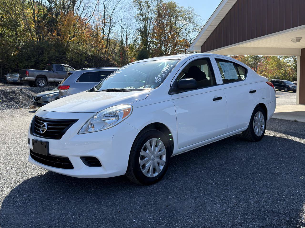 Used 2012 Nissan Versa S FWD image 3