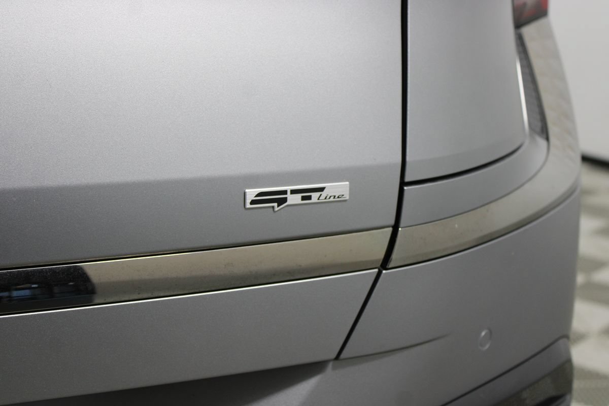 Used 2023 Kia EV6 GT-Line w/ GT-Line Suede Seat Package RWD image 11