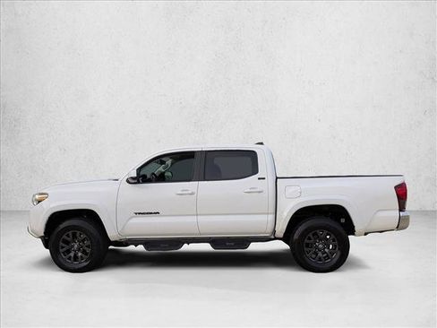 Certified 2021 Toyota Tacoma SR5 image 9