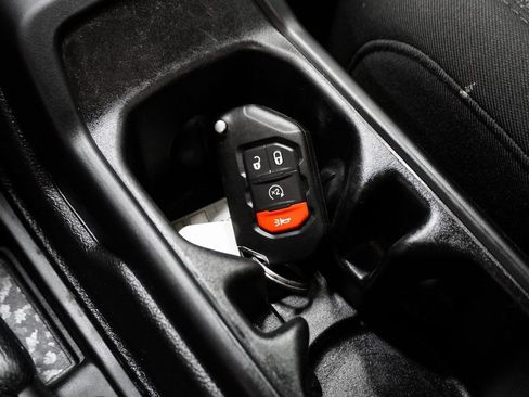 Certified 2022 Jeep Wrangler Unlimited Sport image 30