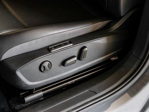 Used 2023 Volkswagen ID.4 Pro S image 34