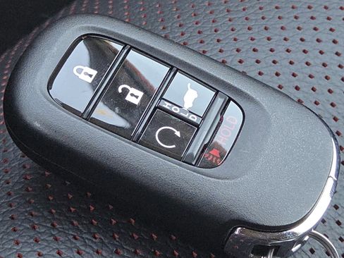 New 2026 Honda Pilot Black Edition image 36