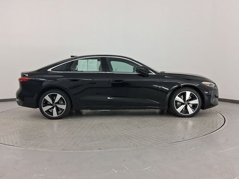 Certified 2025 Audi A5 2.0T Premium w/ Convenience Package image 8