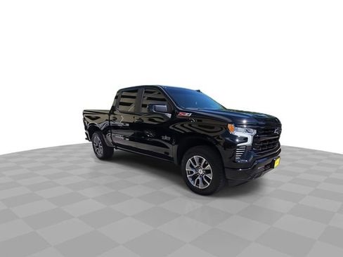 Used 2026 Chevrolet Silverado 1500 RST image 2