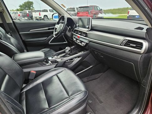 Used 2020 Kia Telluride S AWD/4WD image 35