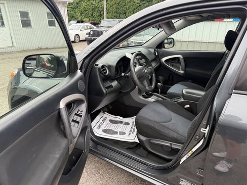 Used 2007 Toyota RAV4 Sport FWD image 12