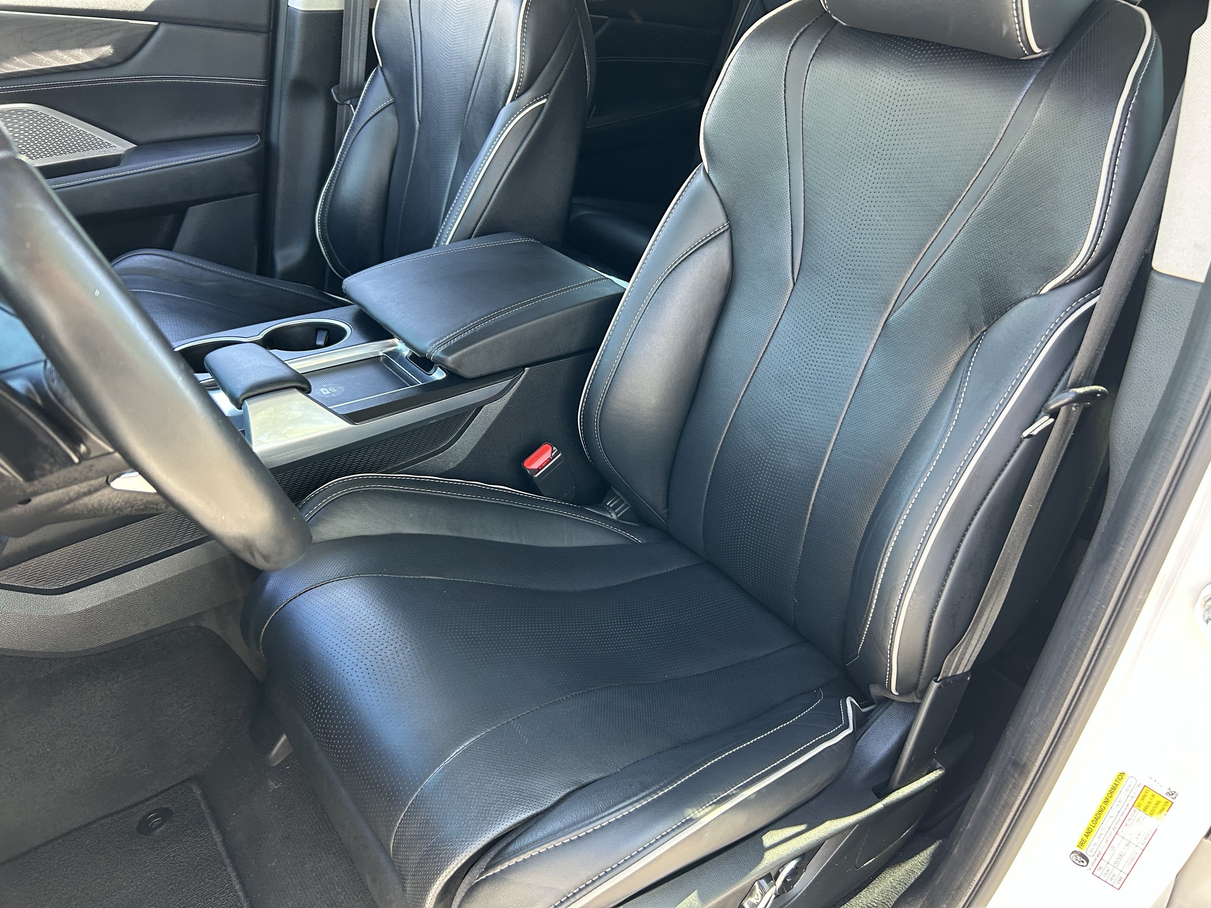 Used 2023 Acura MDX w/ Advance Package AWD/4WD image 19