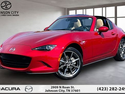 Used 2017 MAZDA MX-5 Miata RF Grand Touring image 1