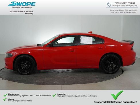 Used 2018 Dodge Charger SXT Plus w/ Blacktop Package RWD image 4