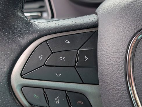 Used 2019 Dodge Challenger SXT w/ Blacktop Package image 26