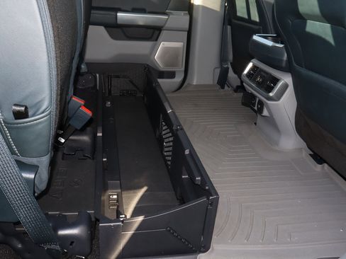 Used 2022 Ford F150 Limited image 26