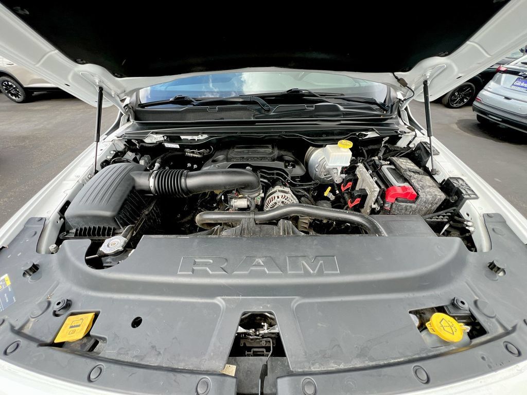 Used 2019 RAM 1500 Sport w/ Level 2 Equipment Group AWD/4WD image 23
